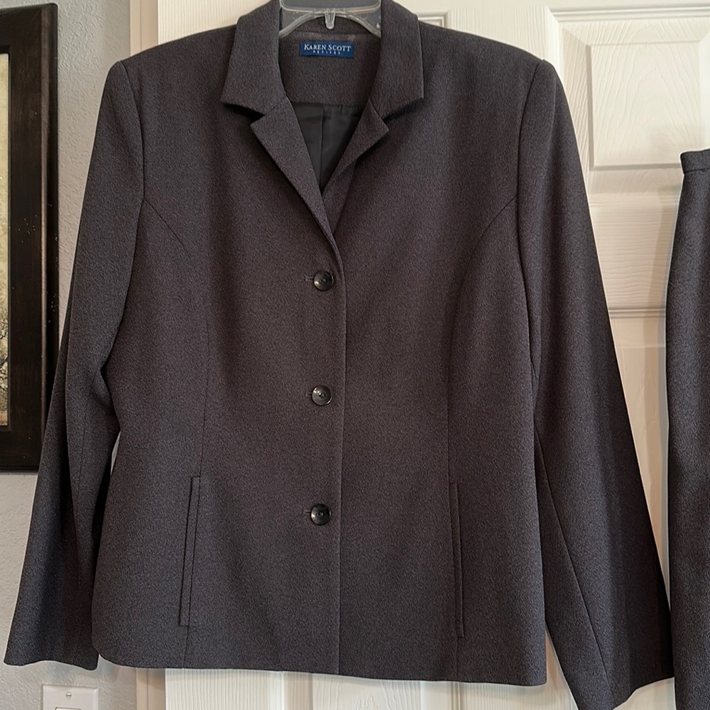 Karen Scott 2 Piece Gray Suit - Size P14